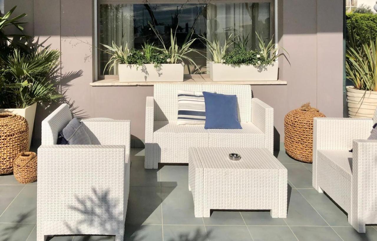 Hotel Viamare Milano Marittima Buitenkant foto